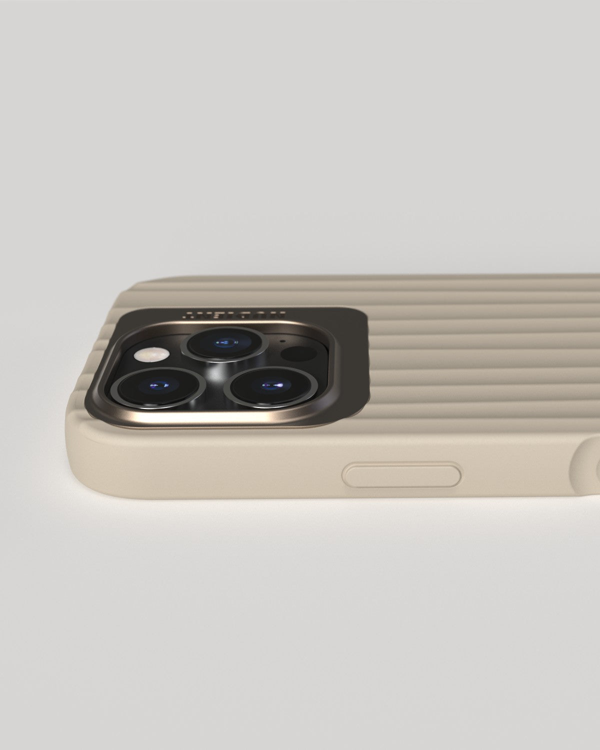 Bold Case - iPhone 16 Pro - Linen Beige & Olive Green