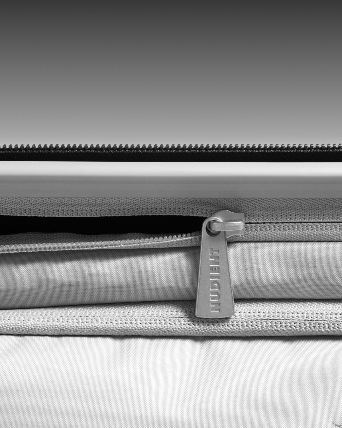 Detachable lining