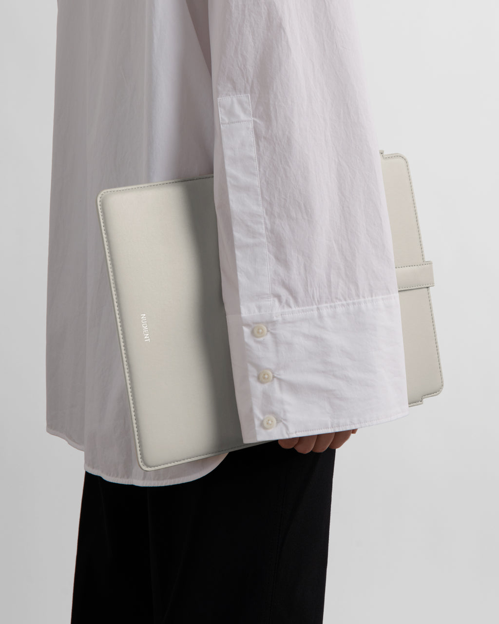 Laptop sleeve